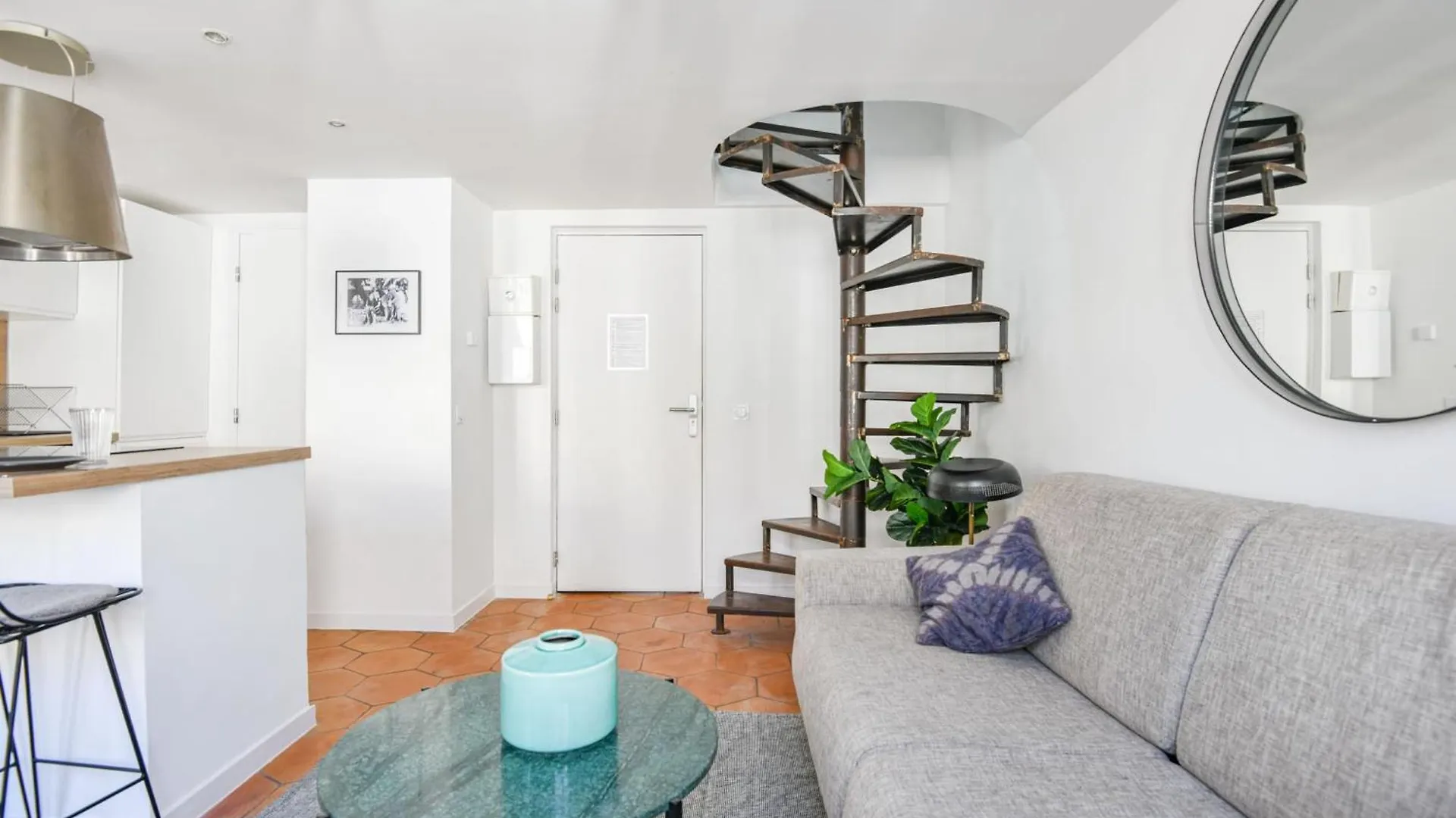 Apartamento Chez Nais - Appart 1 Ch Avec Clim - St Charles Marselha